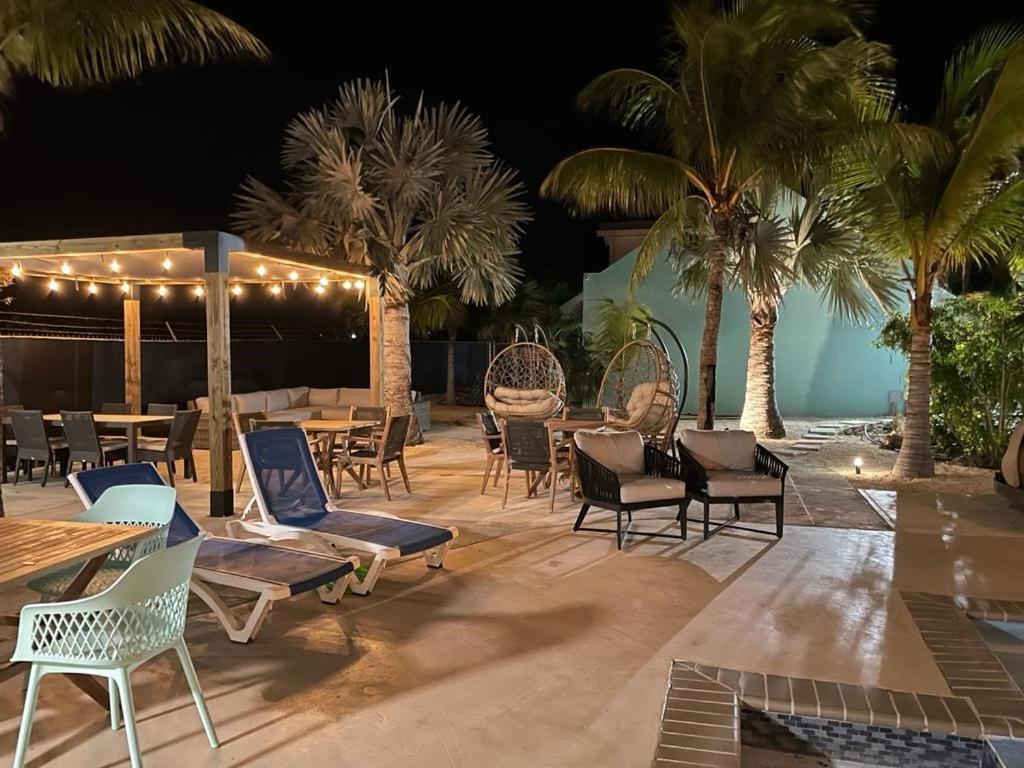 Island Club Turks & Grace Bay Place 外观 照片