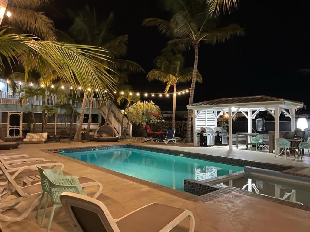 Island Club Turks & Grace Bay Place 外观 照片
